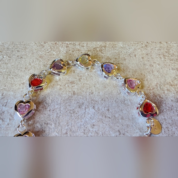 New 925 stamped Silver plated multi colored heart adjustable bracelet - Picture 5 of 12